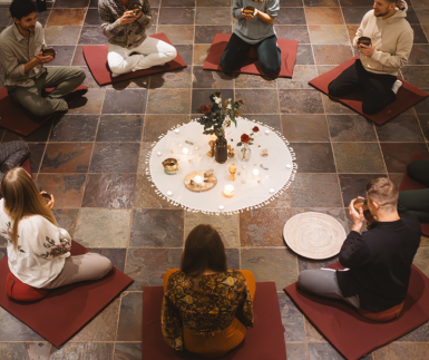 retreat_circle_of_people